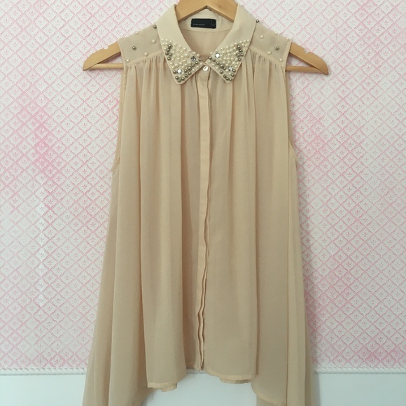 JEWEL COLLAR BLOUSE - Picture 1 of 4